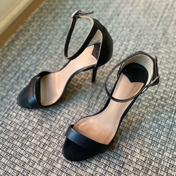 Tony Bianco Black Ankle Strap Heels - Picture 3 of 11